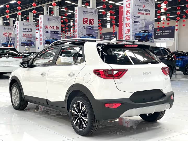 Kia KX1 2021 2021款 1.4L CVT天窗款