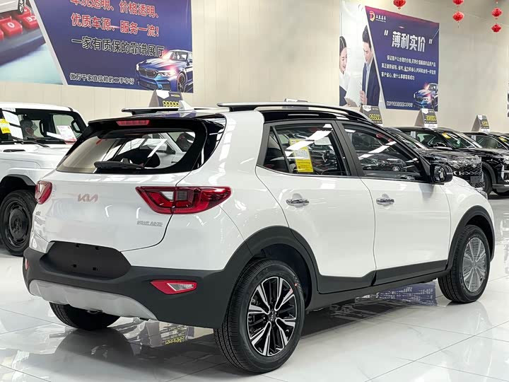 Kia KX1 2021 2021款 1.4L CVT天窗款