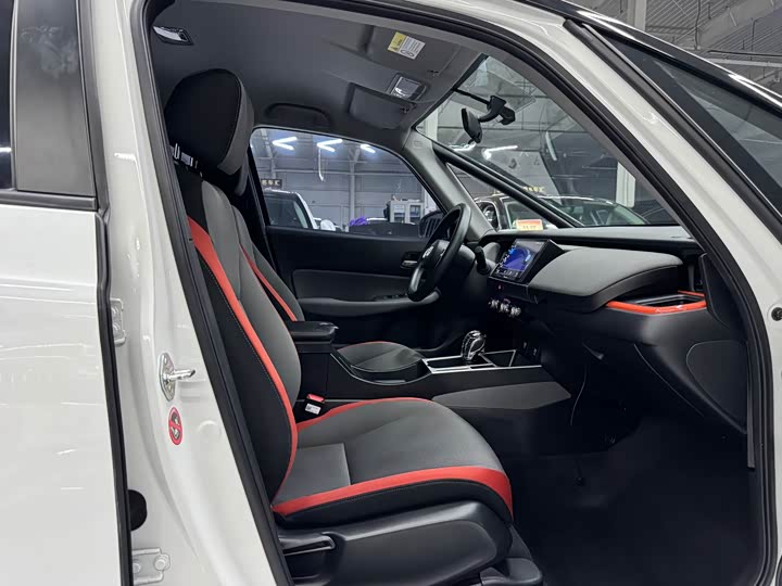 Honda Life 2023 2023款 1.5L CVT SPORT心动版