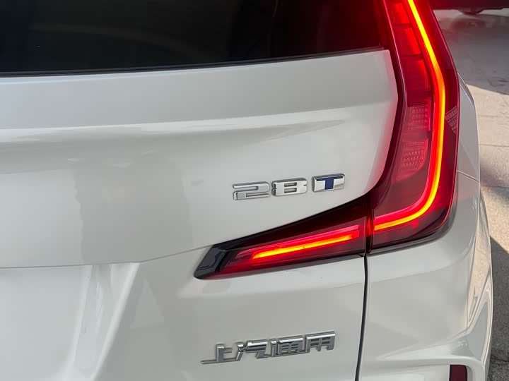Cadillac XT4 2024 2024款 28T 两驱豪华型