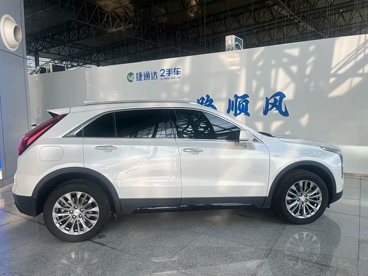 Cadillac XT4 2024 2024款 28T 两驱豪华型