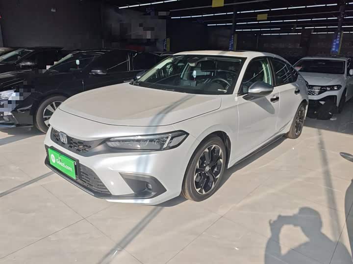 Honda Civic 2023 2023款 HATCHBACK 2.0L e:HEV 极曜版