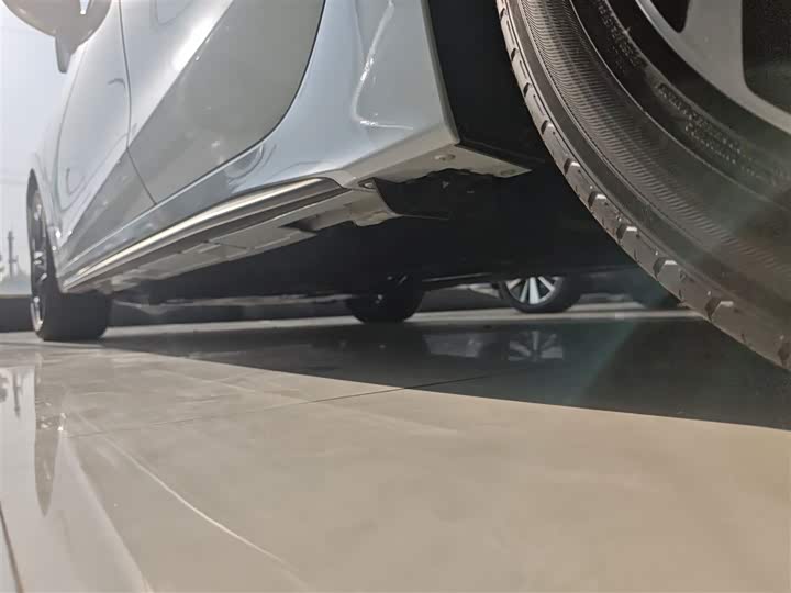 Honda Civic 2023 2023款 HATCHBACK 2.0L e:HEV 极曜版