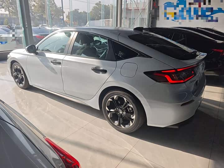 Honda Civic 2023 2023款 HATCHBACK 2.0L e:HEV 极曜版