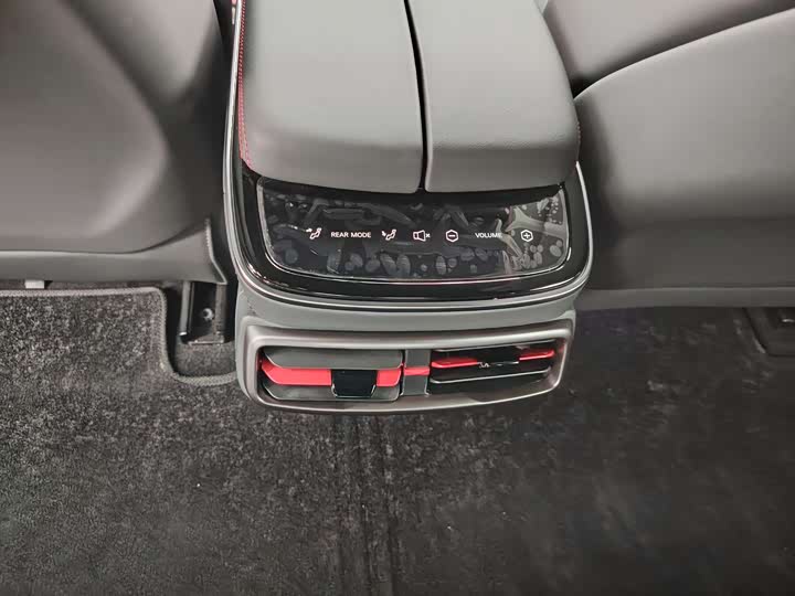 BAIC Arcfox Alpha S 2023 2023款 先行版