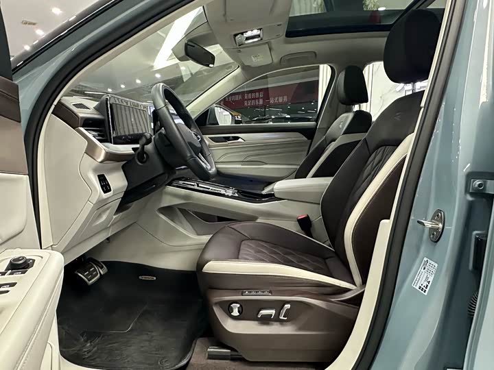 Volkswagen Tavendor 2024 2024款 380TSI 四驱R-Line巡游版