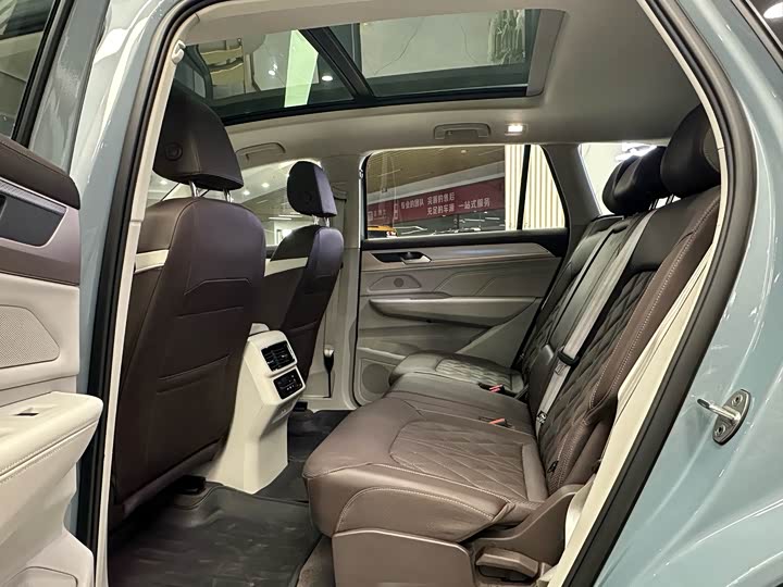 Volkswagen Tavendor 2024 2024款 380TSI 四驱R-Line巡游版