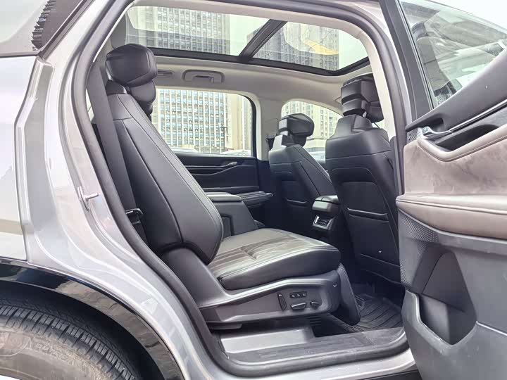 Ford Edge 2025 2025款 锐界L 2.0T EcoBoost E混动四驱七座至尊型