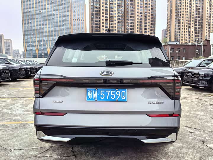 Ford Edge 2025 2025款 锐界L 2.0T EcoBoost E混动四驱七座至尊型