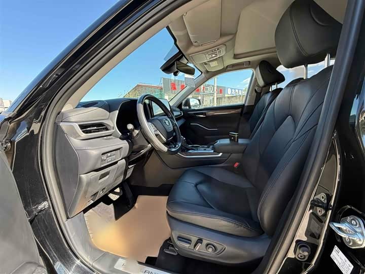 Toyota Highlander 2024 2024款 2.5L智能电混双擎四驱尊贵版 7座