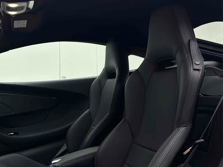 McLaren GT 2023 2023款 4.0T 标准型