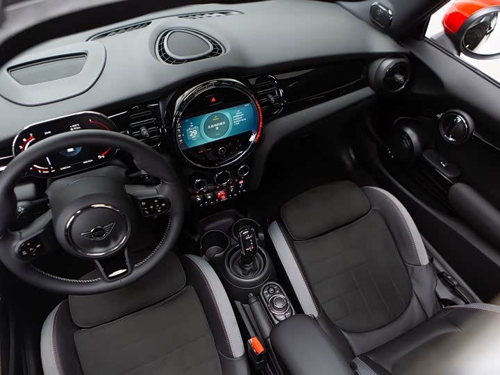 Mini Mini JCW 2022 2022款 2.0T JOHN COOPER WORKS ALL-IN