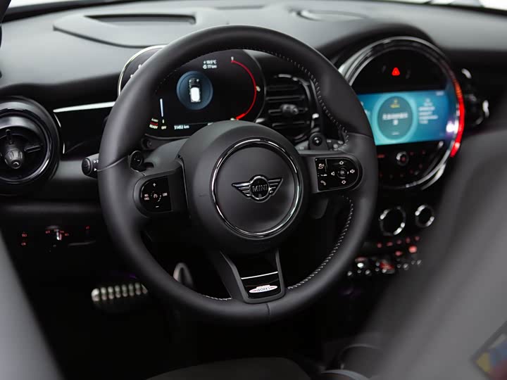 Mini Mini JCW 2022 2022款 2.0T JOHN COOPER WORKS ALL-IN