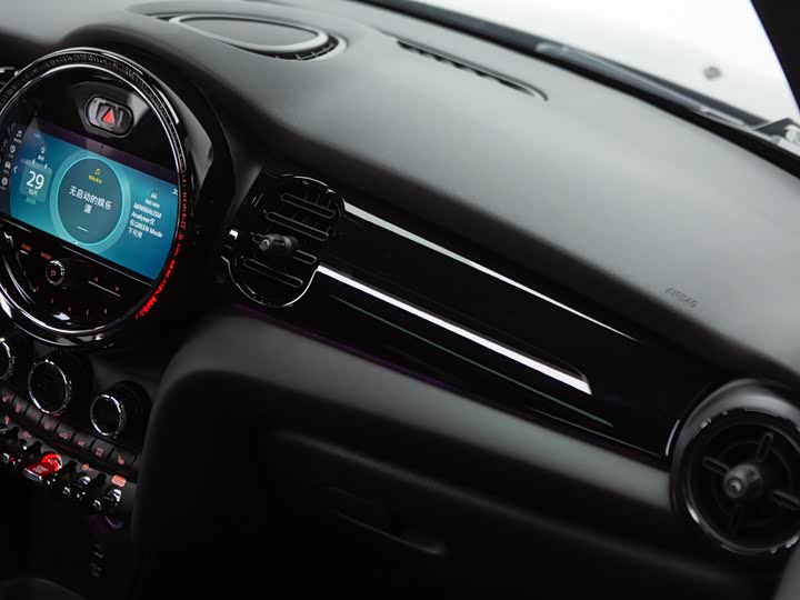 Mini Mini JCW 2022 2022款 2.0T JOHN COOPER WORKS ALL-IN