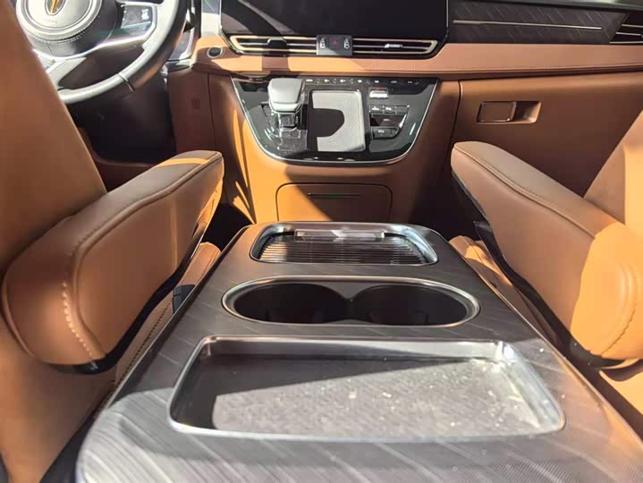 Hongqi HQ9 Hybrid 2024 2024款 2.0T 四驱商务版