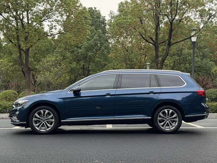 2021 Volkswagen Passat Variant
