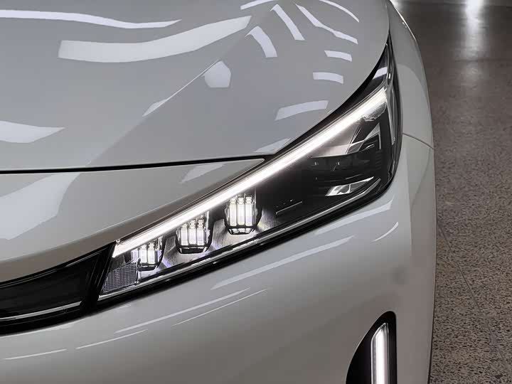 Roewe D5X DMH 2024 2024款 135科技版