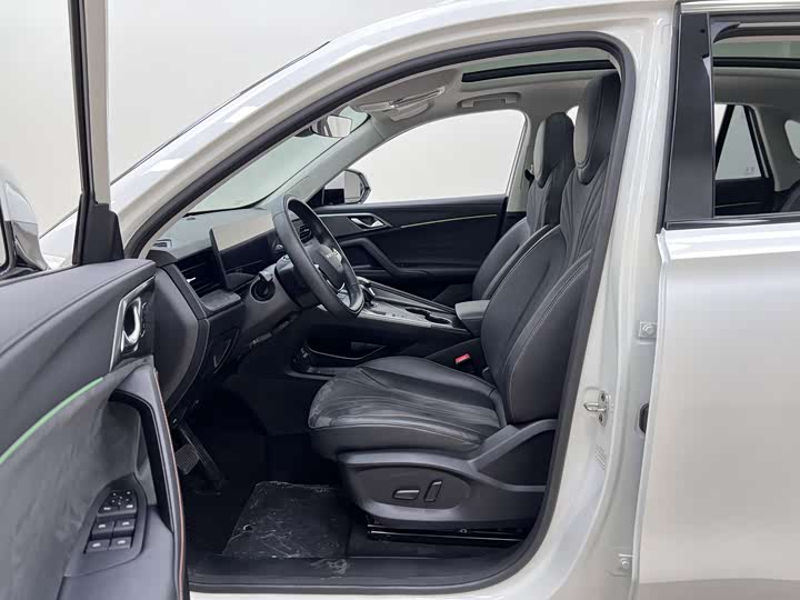 Roewe D5X DMH 2024 2024款 135科技版