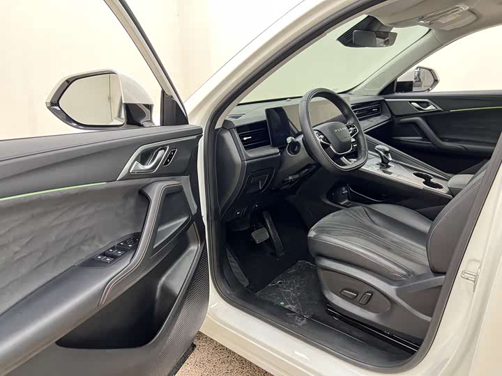 Roewe D5X DMH 2024 2024款 135科技版