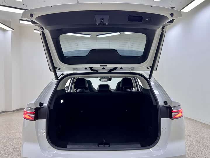 Roewe D5X DMH 2024 2024款 135科技版