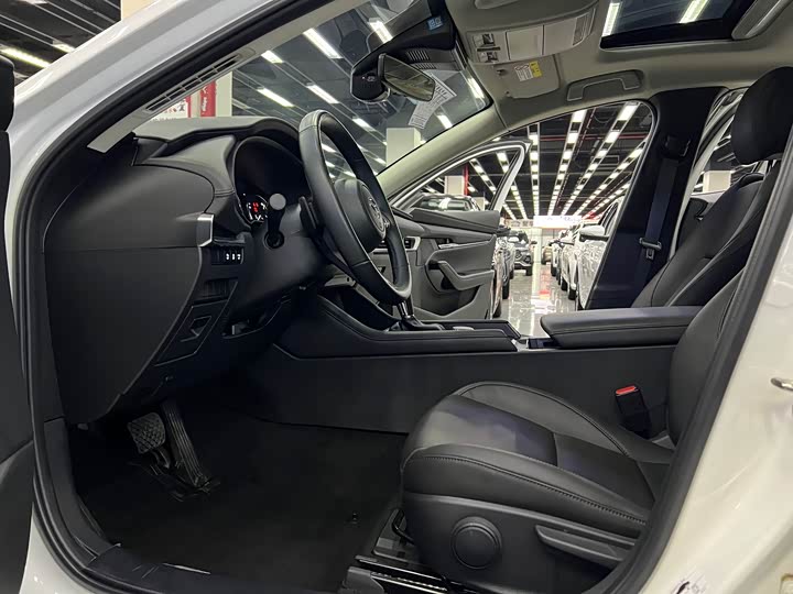 Mazda 3 (Axela) 2023 2023款 2.0L 自动质炫版
