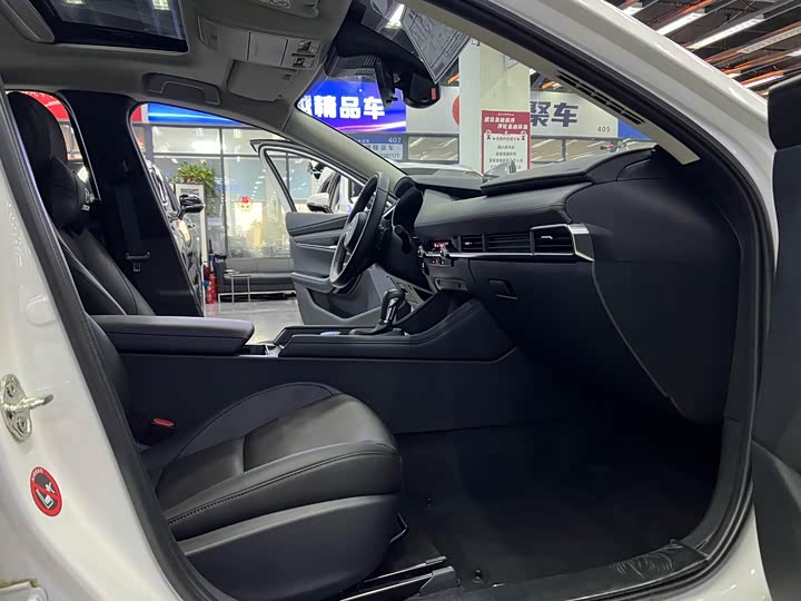 Mazda 3 (Axela) 2023 2023款 2.0L 自动质炫版