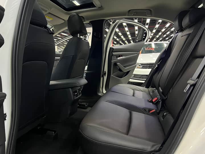 Mazda 3 (Axela) 2023 2023款 2.0L 自动质炫版