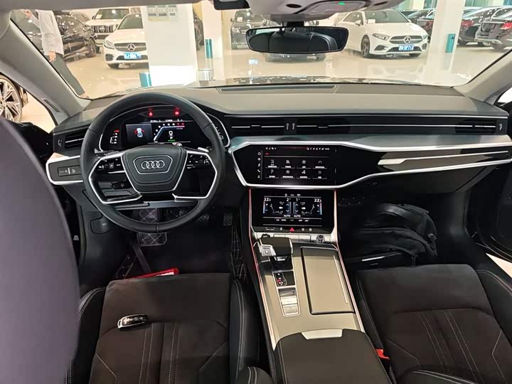 Audi A7L 2024 2024款 45 TFSI 豪华型