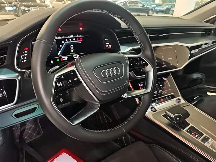 Audi A7L 2024 2024款 45 TFSI 豪华型