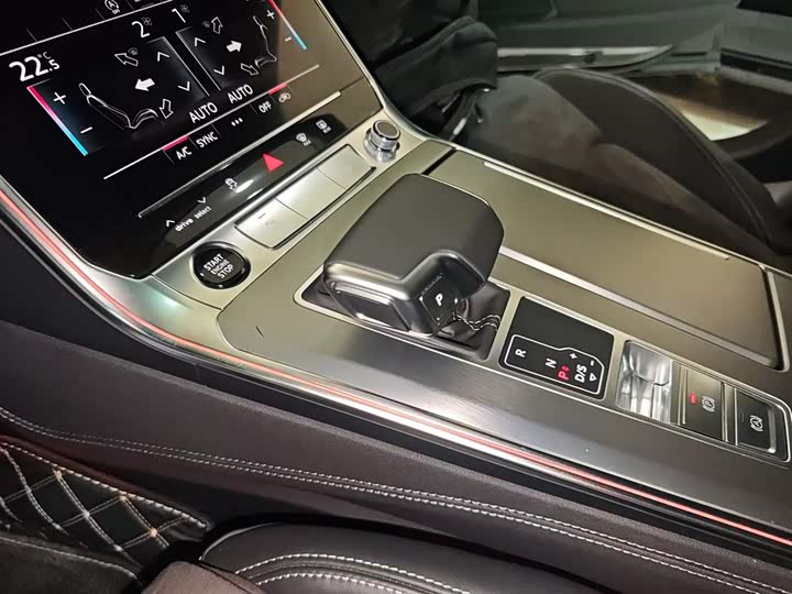 Audi A7L 2024 2024款 45 TFSI 豪华型