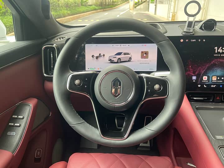 Aito M8 2025 2025款 增程 Max版 37kWh 5座版