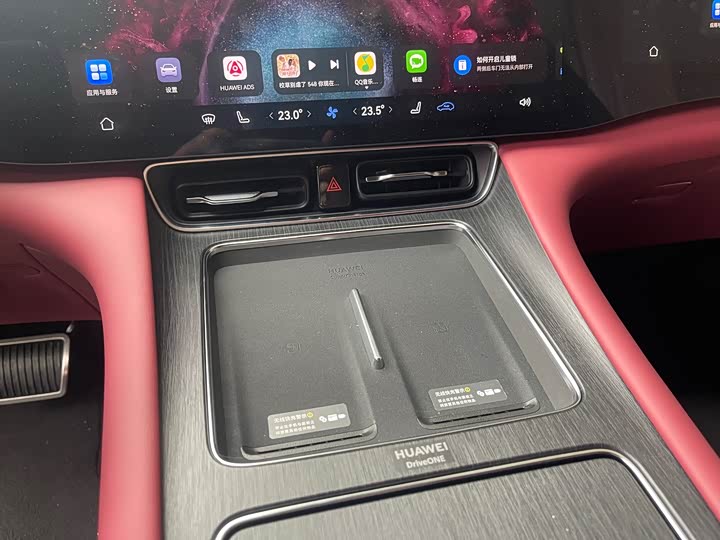 Aito M8 2025 2025款 增程 Max版 37kWh 5座版