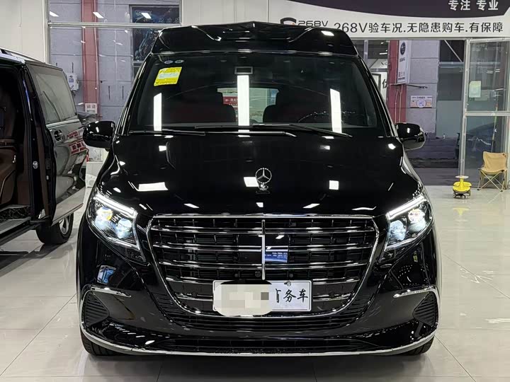 Mercedes-Benz Vito 2024 2024款 2.0T 商务版 7座