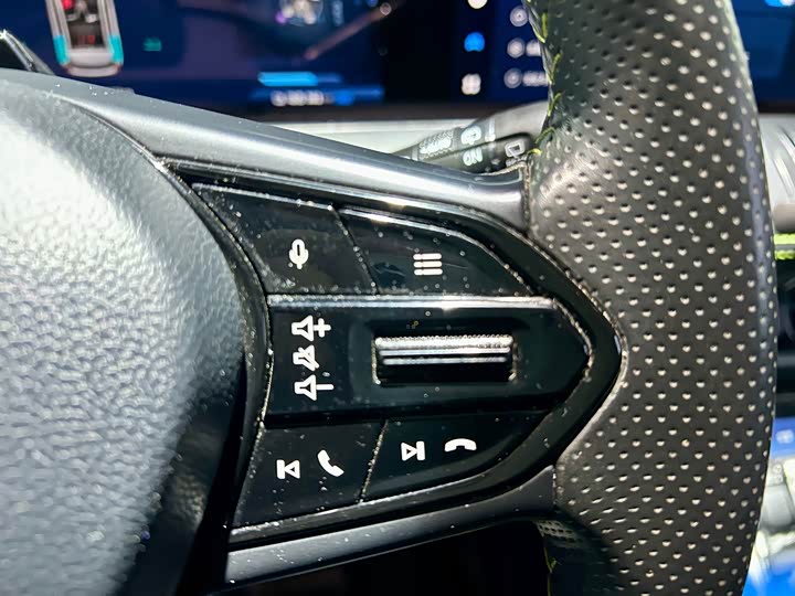 Hozon U 2022 2022款 智610 Pro 三元锂