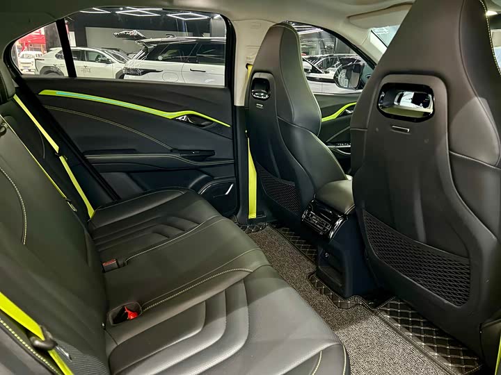 Hozon U 2022 2022款 智610 Pro 三元锂