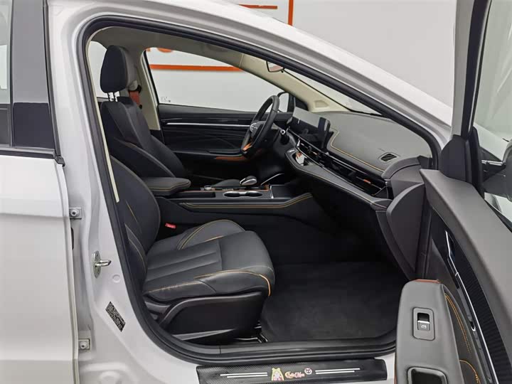 Chery Omoda S5 GT (Arrizo 5 GT) 2023 2023款 1.5T CVT智