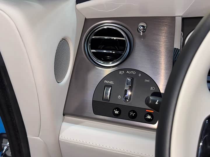 Rolls-Royce Wraith 2018 2018款 6.6T 标准型