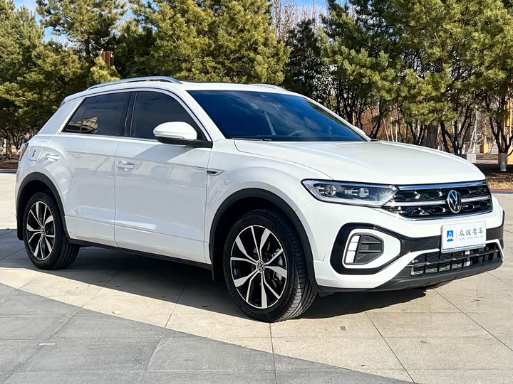Volkswagen T-Roc 2025 2025款 300TSI DSG两驱辰光版