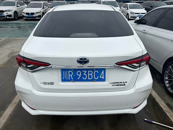 Toyota Corolla 2024 2024款 1.8L 智能电混双擎 精英版