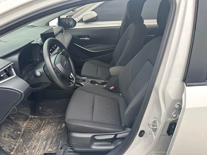 Toyota Corolla 2024 2024款 1.8L 智能电混双擎 精英版