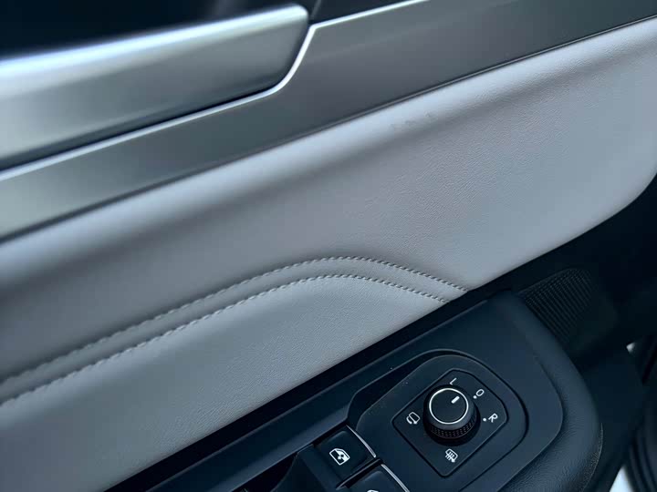 Volkswagen Tavendor 2024 2024款 380TSI 四驱R-Line巡游版