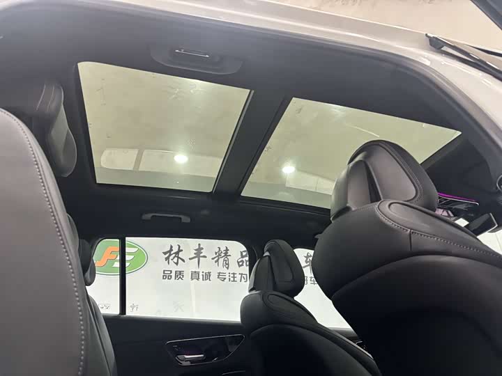 Mercedes-Benz GLC-Class 2023 2023款 改款 GLC 300 L 4MATIC 动感型 7座