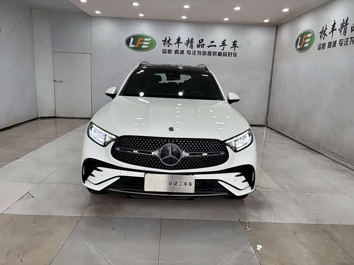 Mercedes-Benz GLC-Class 2023 2023款 改款 GLC 300 L 4MATIC 动感型 7座