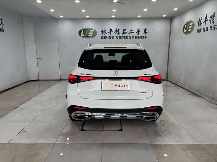Mercedes-Benz GLC-Class 2023 2023款 改款 GLC 300 L 4MATIC 动感型 7座