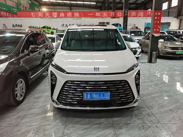 Buick GL8 ES 2025 2025款 陆尊 智享版