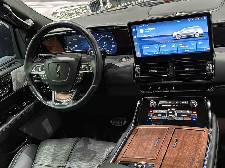 Lincoln Navigator 2022 2022款 3.5T 百周年限量版