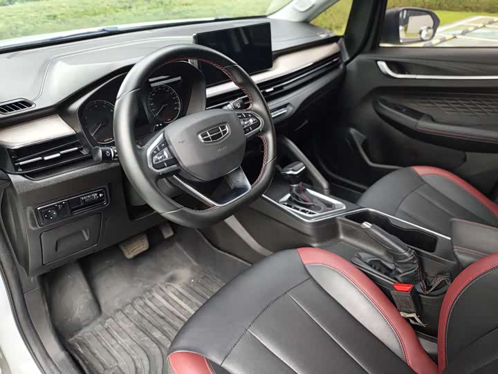 Geely Vision X3 2021 2021款 PRO 1.5L CVT尊贵型