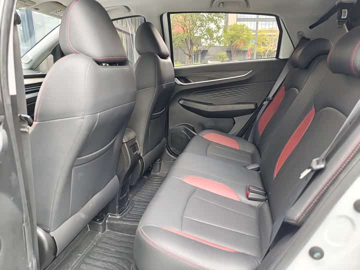 Geely Vision X3 2021 2021款 PRO 1.5L CVT尊贵型