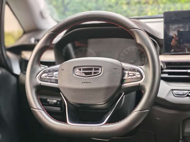 Geely Vision X3 2021 2021款 PRO 1.5L CVT尊贵型