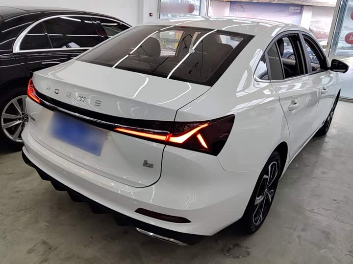 Roewe i5 2024 2024款 1.5L CVT尊荣版